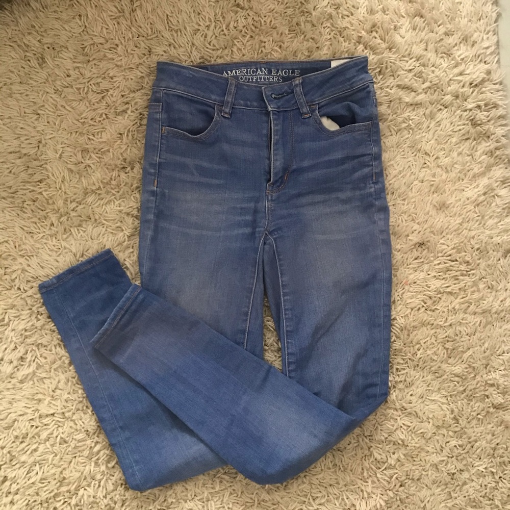 AE Skinny Jeans Barely Worn